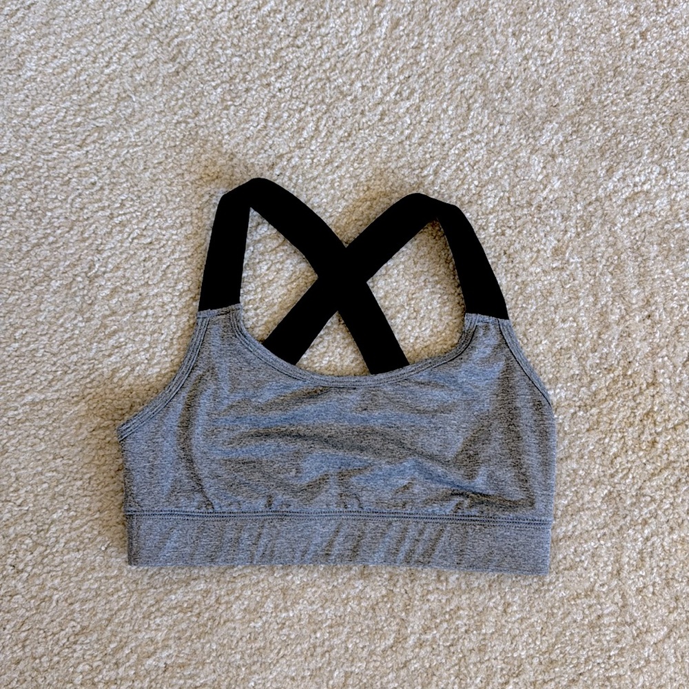 Abercrombie & Fitch Sporty Bra